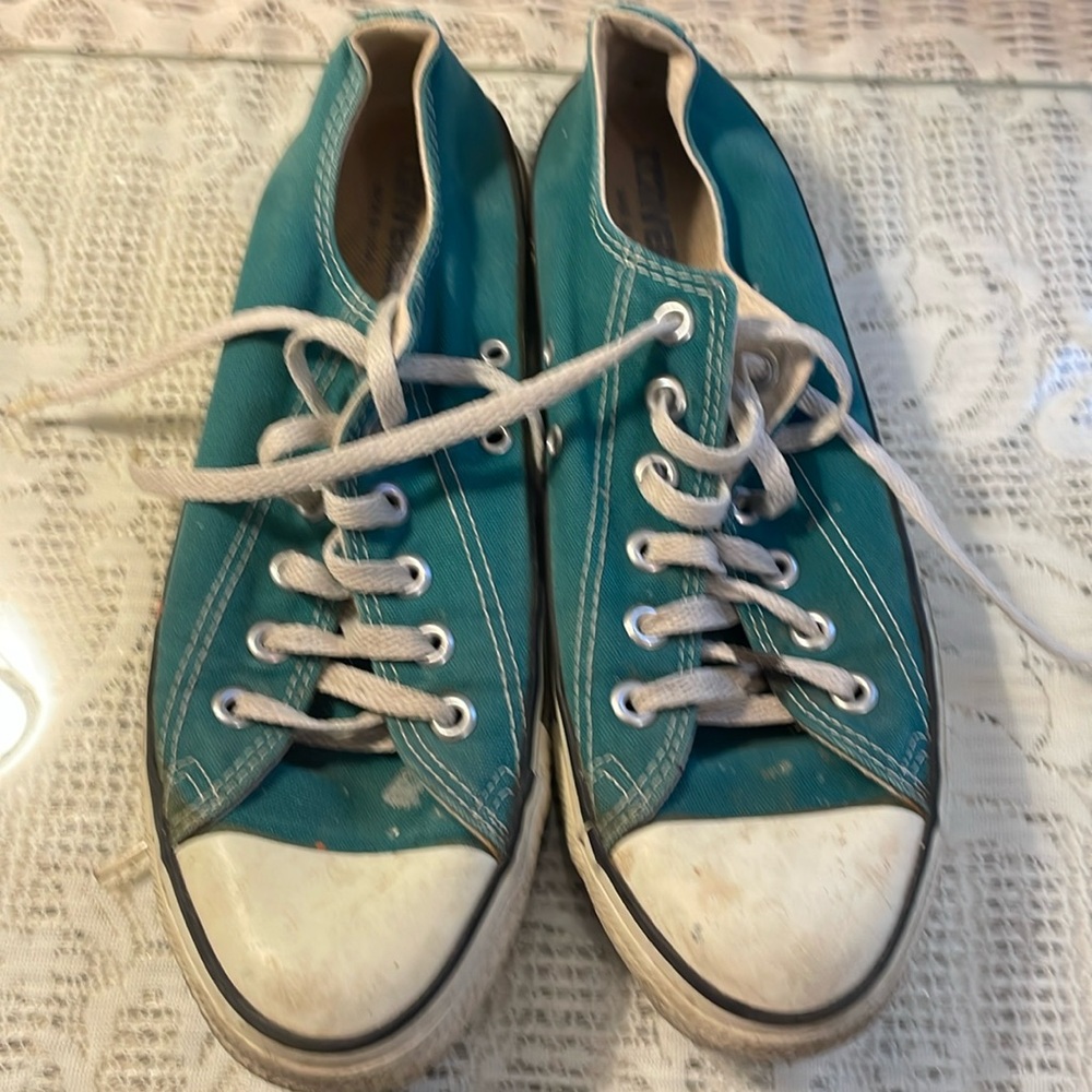 Aqua green Converse men’s sneakers